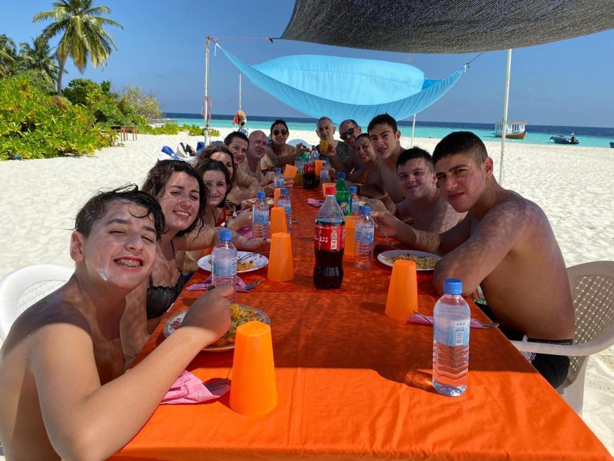 Отель Ocean Beach Maldive Maldives Экстерьер фото