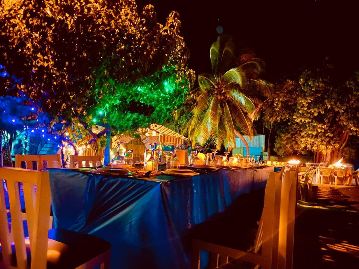 Отель Ocean Beach Maldive Maldives Экстерьер фото