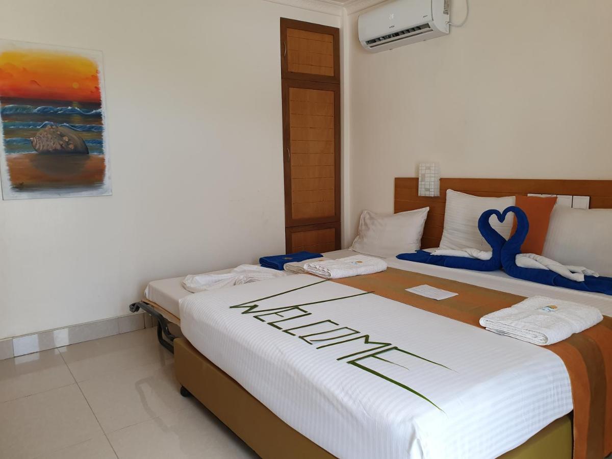 Отель Ocean Beach Maldive Maldives Экстерьер фото